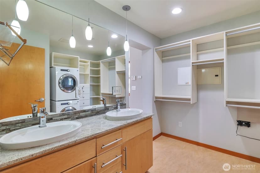 Property photo for 410 6th Avenue, Tacoma photo 13