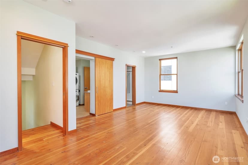 Property photo for 410 6th Avenue, Tacoma photo 9