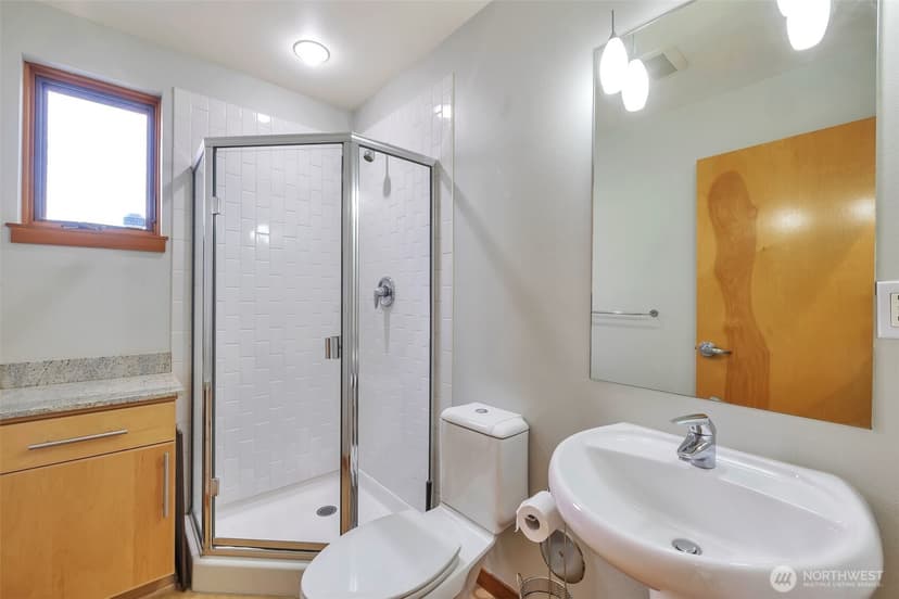 Property photo for 410 6th Avenue, Tacoma photo 17