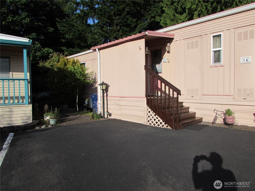 Property photo for 11622 Silver Lake Road #14, Everett photo 33