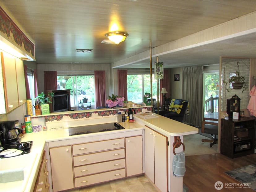Property photo for 11622 Silver Lake Road #14, Everett photo 17