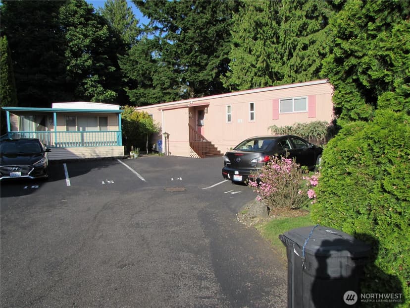 Property photo for 11622 Silver Lake Road #14, Everett photo 35