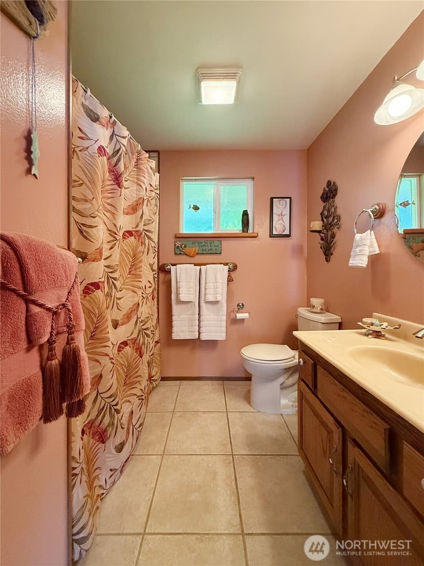 Property photo for 16 A Saratoga (Including D-15) Drive, Hat Island photo 20