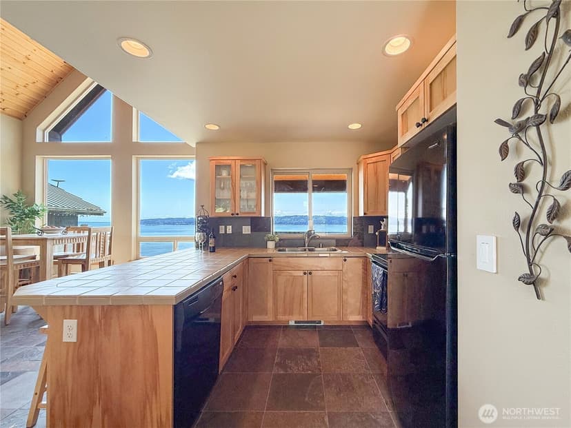 Property photo for 49 M Whidbey Island Drive, Hat Island photo 9