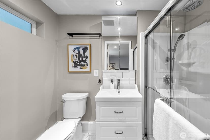 Property photo for 2463 74th Avenue SE, Mercer Island photo 14