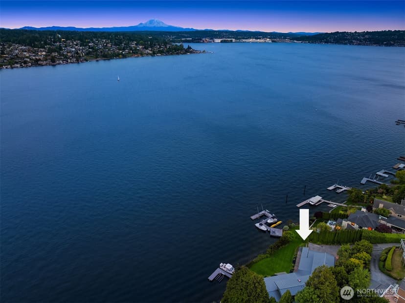 Property photo for 7964 E Mercer Way, Mercer Island photo 32