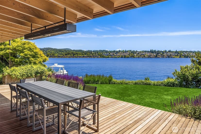 Property photo for 7964 E Mercer Way, Mercer Island photo 24