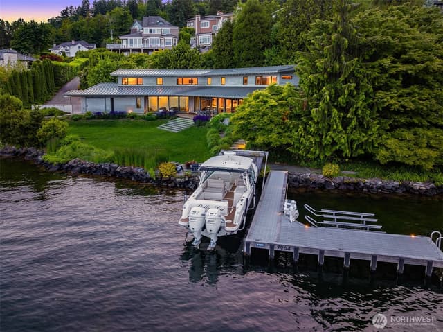 Property photo for 7964 E Mercer Way, Mercer Island photo 3