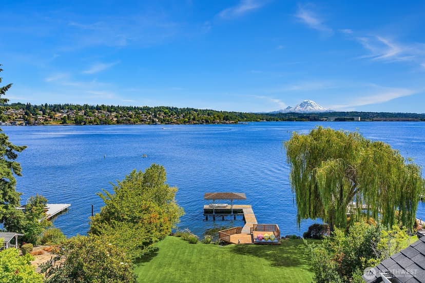 Property photo for 8260 Avalon Drive, Mercer Island photo 38