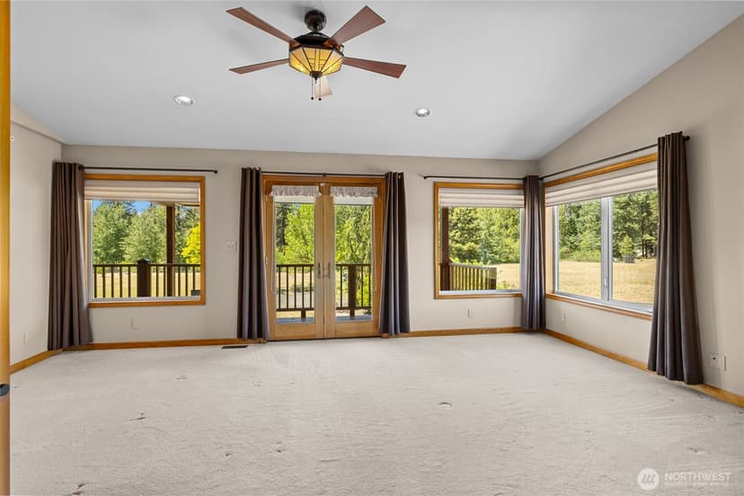 Property photo for 301 Quail Valley Road, Cle Elum photo 8