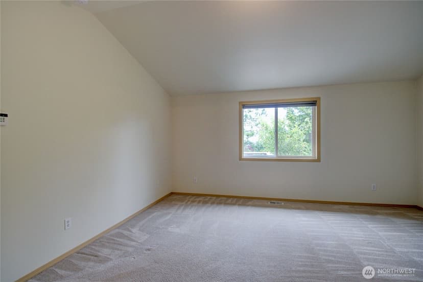 Property photo for 6120 73rd Avenue NE, Marysville photo 16