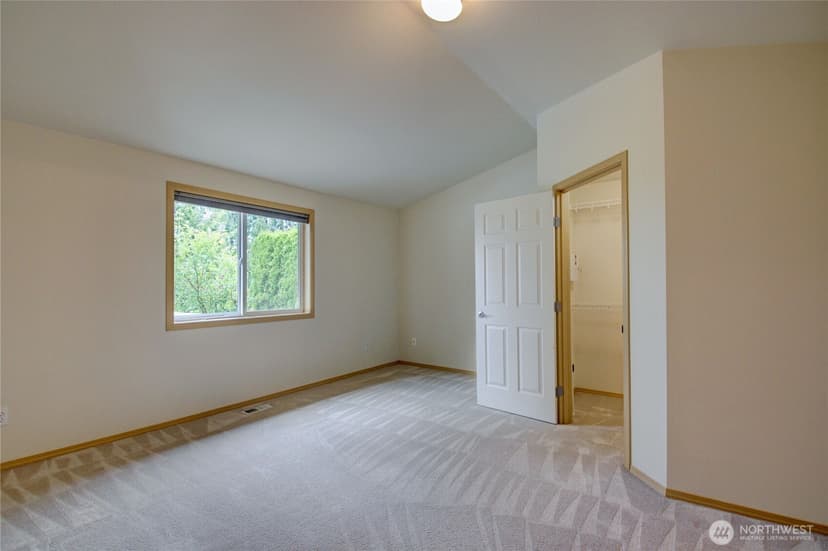 Property photo for 6120 73rd Avenue NE, Marysville photo 18
