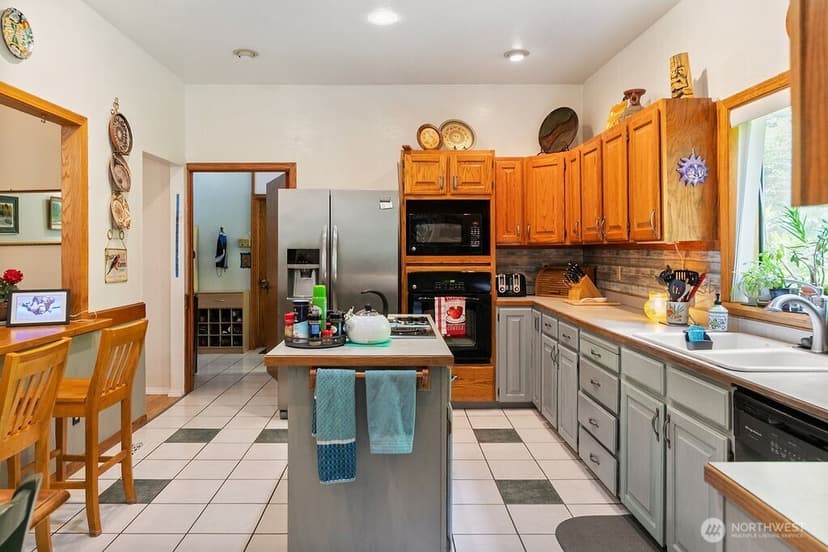 Property photo for 19328 Widme Street NE, Poulsbo photo 12