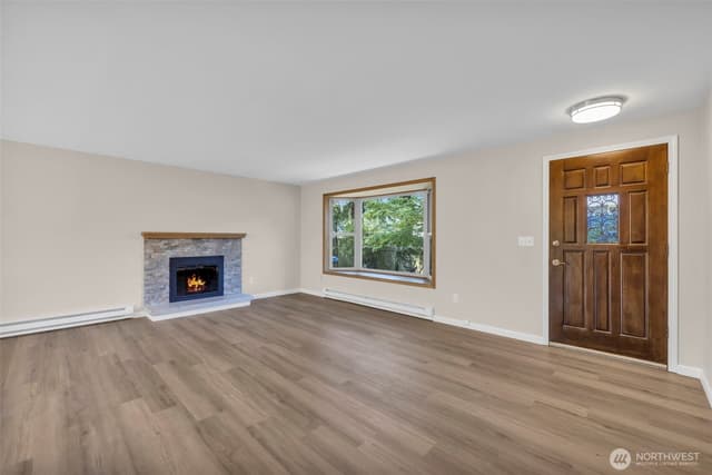 Property photo for 1229 SW 146th Street, Seahurst photo 4