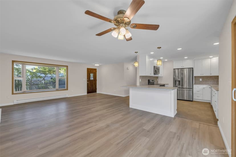 Property photo for 1229 SW 146th Street, Seahurst photo 8