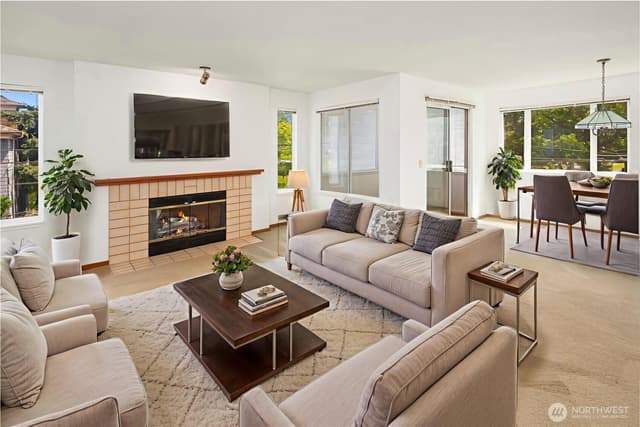 Property photo for 1312 S Massachusetts Street #202, Seattle