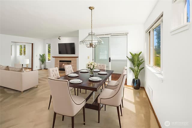 Property photo for 1312 S Massachusetts Street #202, Seattle photo 3