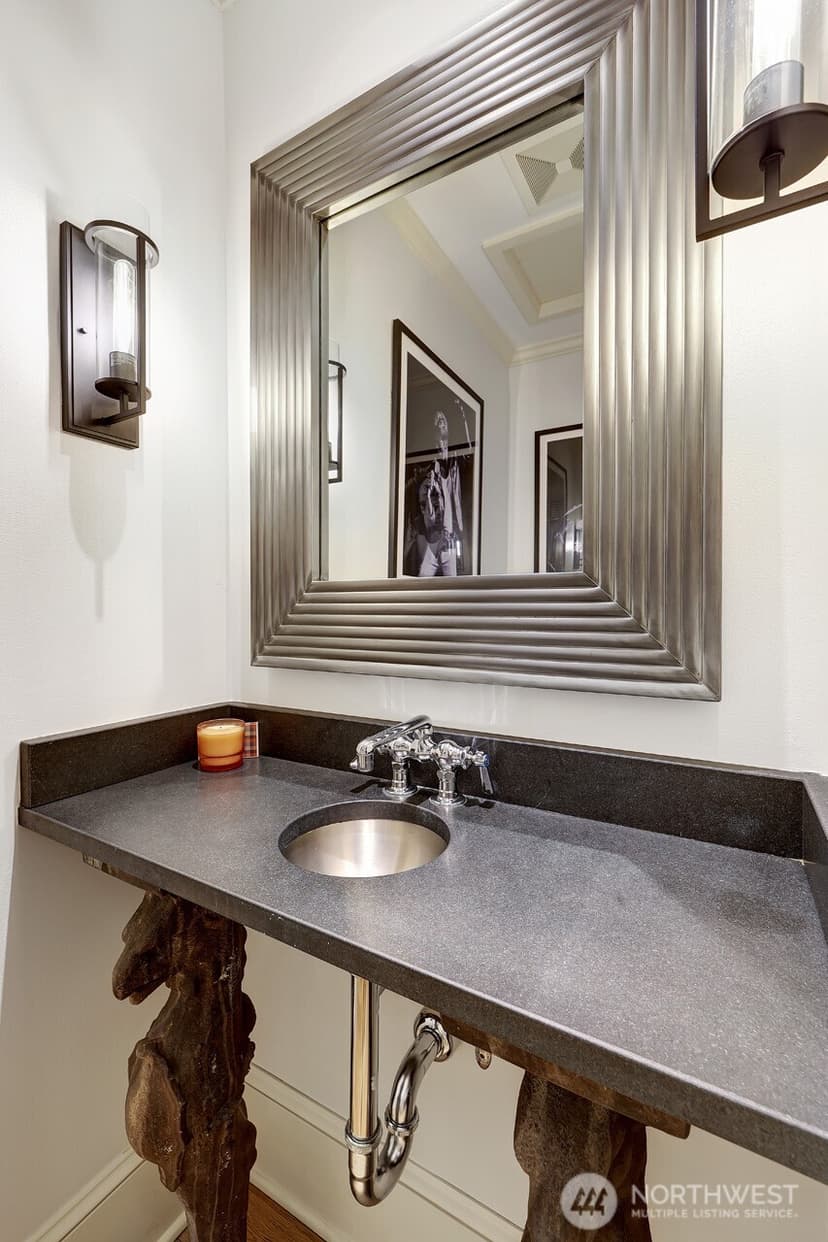 Property photo for 80 Vine Street #703, Seattle photo 14