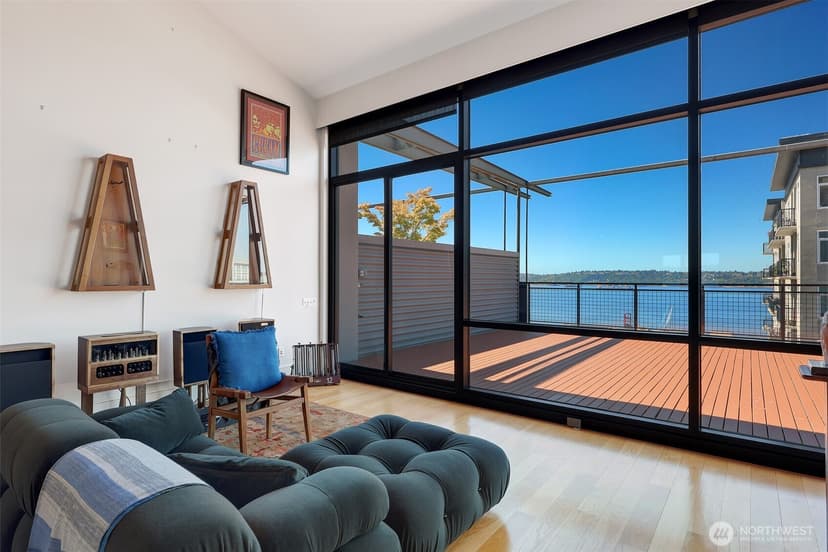 Property photo for 80 Vine Street #703, Seattle photo 6