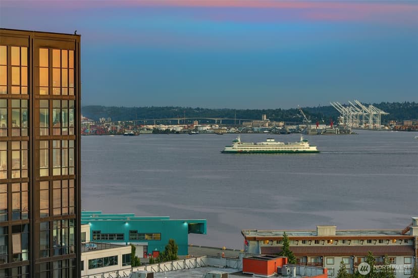 Property photo for 80 Vine Street #703, Seattle photo 7