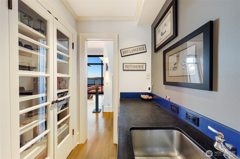 Property photo for 80 Vine Street #703, Seattle photo 13