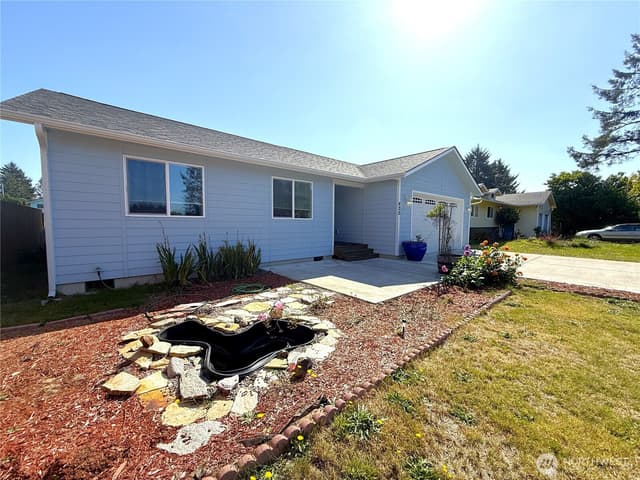 Property photo for 420 Point Brown Avenue SE, Ocean Shores photo 2