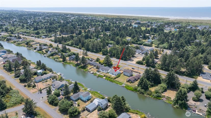 Property photo for 420 Point Brown Avenue SE, Ocean Shores photo 8