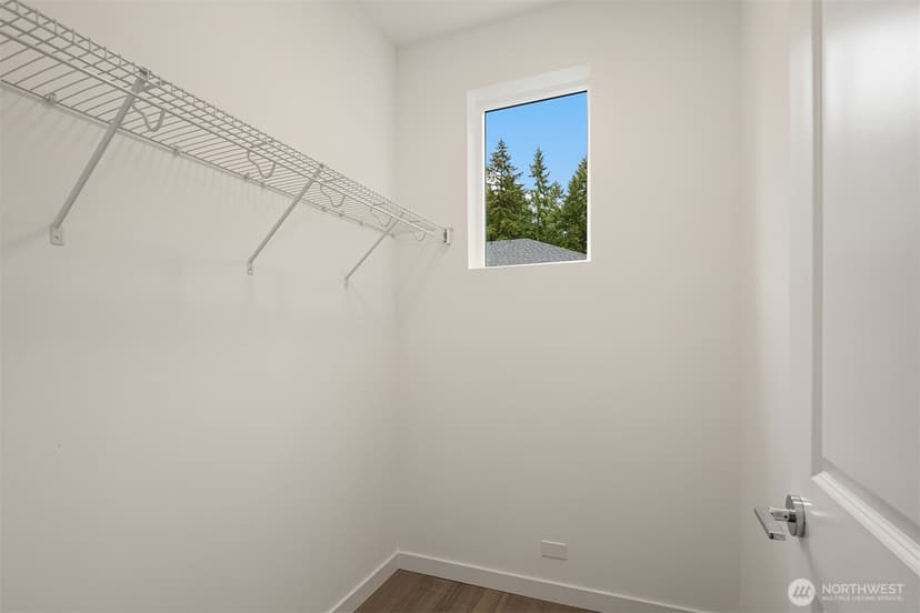 Property photo for 1240 SW 124th Street #10C, Burien photo 9
