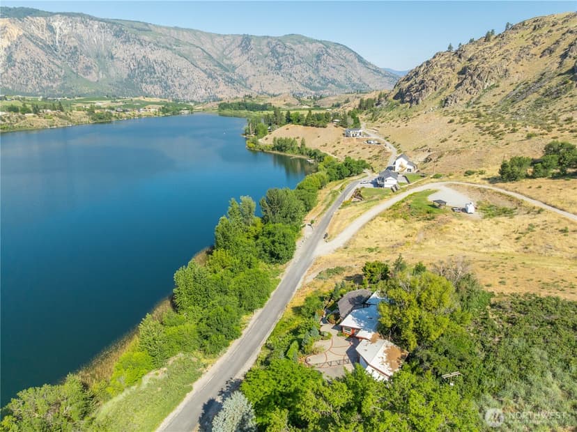 Property photo for 700 E. Wapato Lake Rd., Manson photo 5