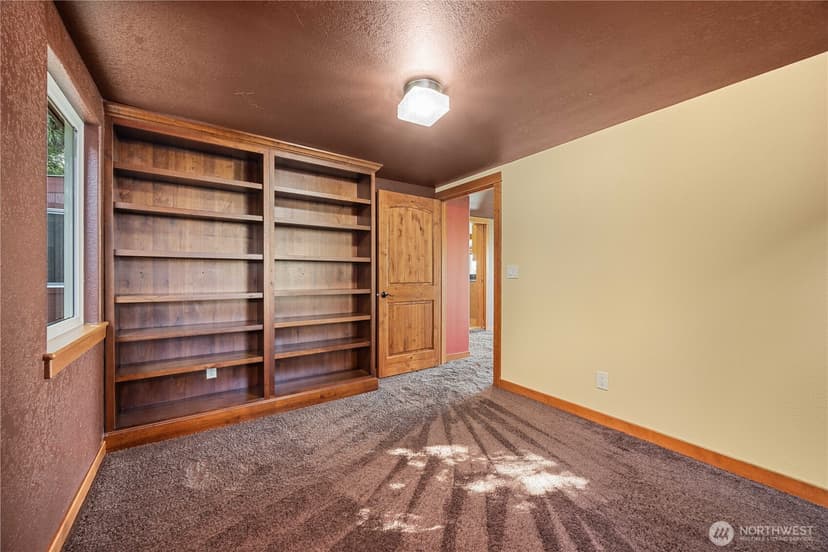 Property photo for 700 E. Wapato Lake Rd., Manson photo 35