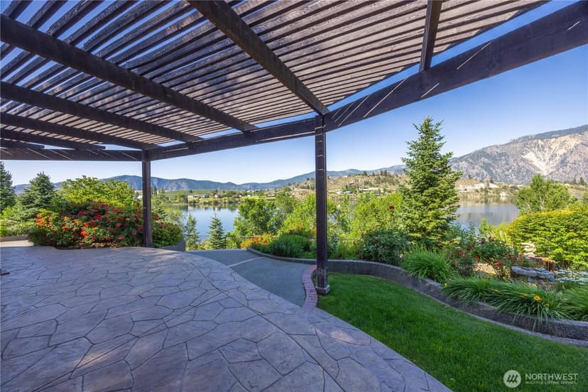 Property photo for 700 E. Wapato Lake Rd., Manson photo 7
