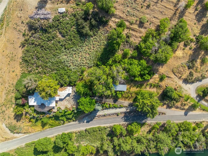 Property photo for 700 E. Wapato Lake Rd., Manson photo 19