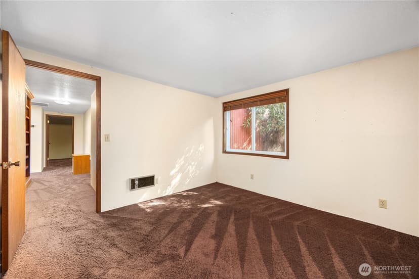 Property photo for 700 E. Wapato Lake Rd., Manson photo 38