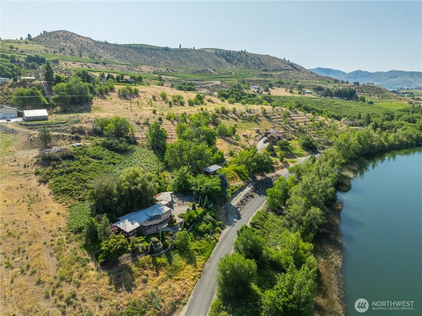 Property photo for 700 E. Wapato Lake Rd., Manson photo 12