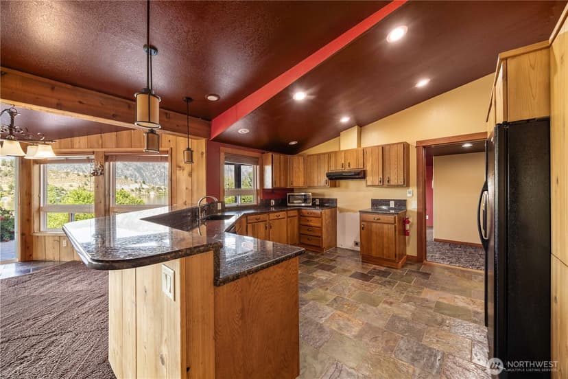 Property photo for 700 E. Wapato Lake Rd., Manson photo 24