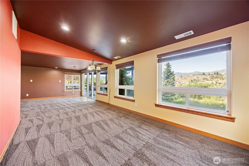 Property photo for 700 E. Wapato Lake Rd., Manson photo 31