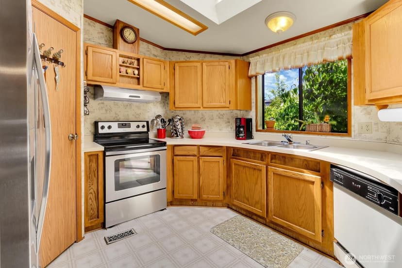Property photo for 1427 100th Street SW #160, Everett photo 5