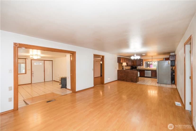 Property photo for 3709 Trenton Ave NE, Bremerton photo 10