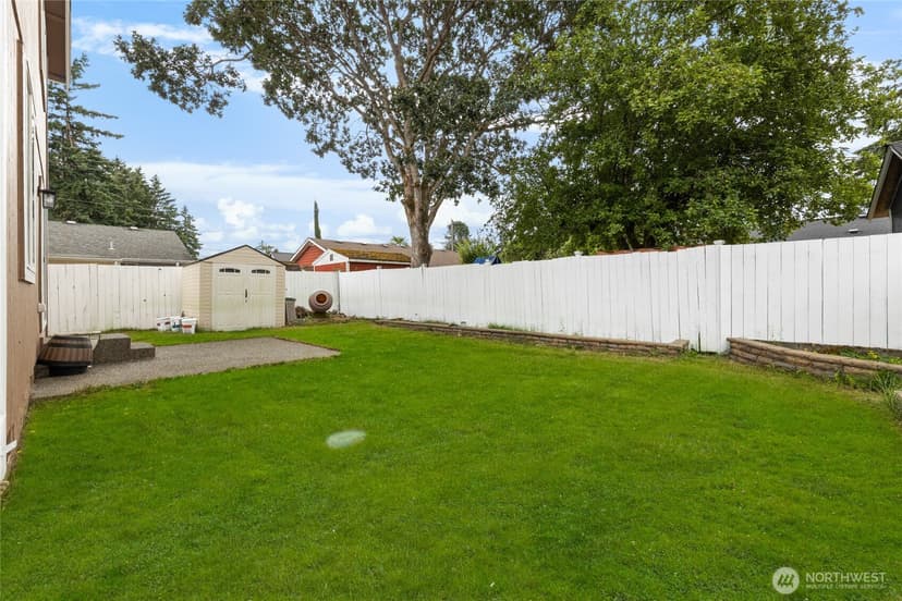 Property photo for 1704 Lafayette Street S, Tacoma photo 23
