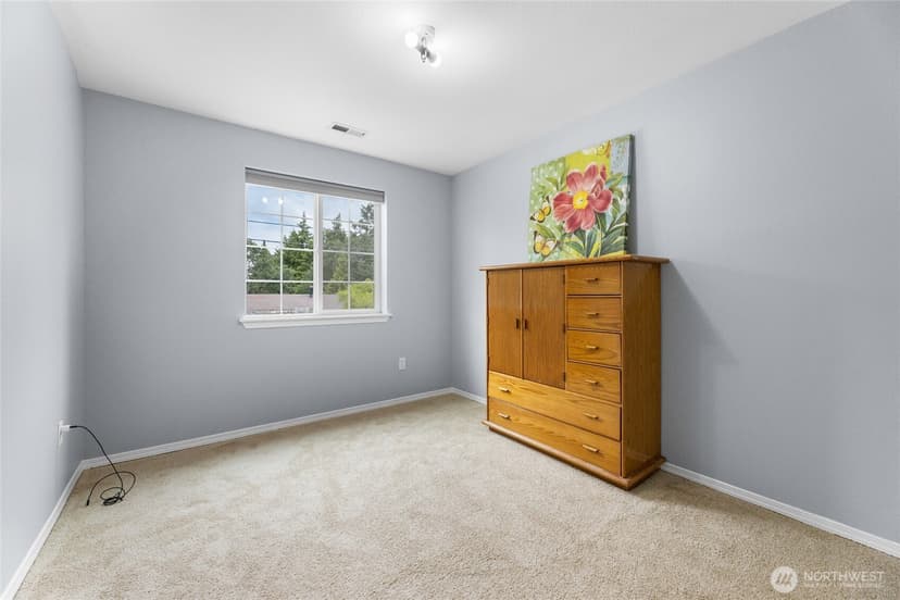 Property photo for 1704 Lafayette Street S, Tacoma photo 16