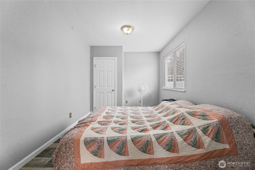 Property photo for 1704 Lafayette Street S, Tacoma photo 19