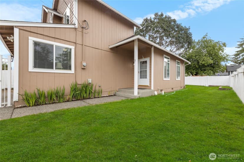 Property photo for 1704 Lafayette Street S, Tacoma photo 21