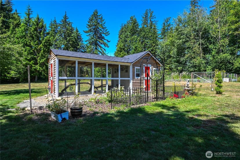 Property photo for 9912 121st Avenue NE, Lake Stevens photo 27