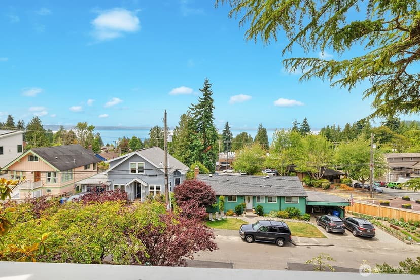 Property photo for 9266 44th Avenue SW, Seattle photo 36