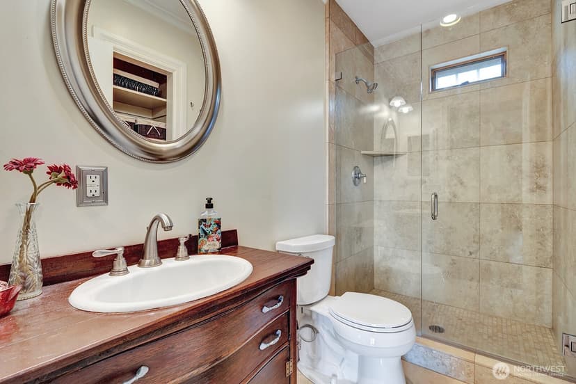 Property photo for 9266 44th Avenue SW, Seattle photo 21