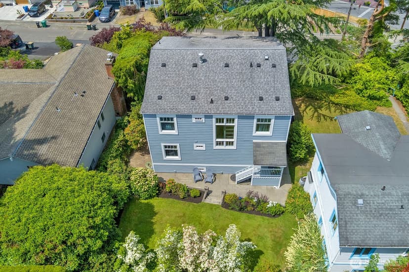 Property photo for 9266 44th Avenue SW, Seattle photo 35