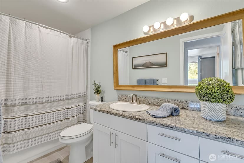 Property photo for 7217 NE 175th Street #211, Kenmore photo 20