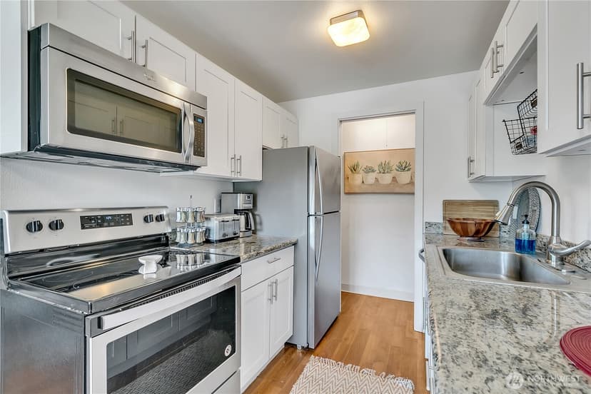 Property photo for 7217 NE 175th Street #211, Kenmore photo 15