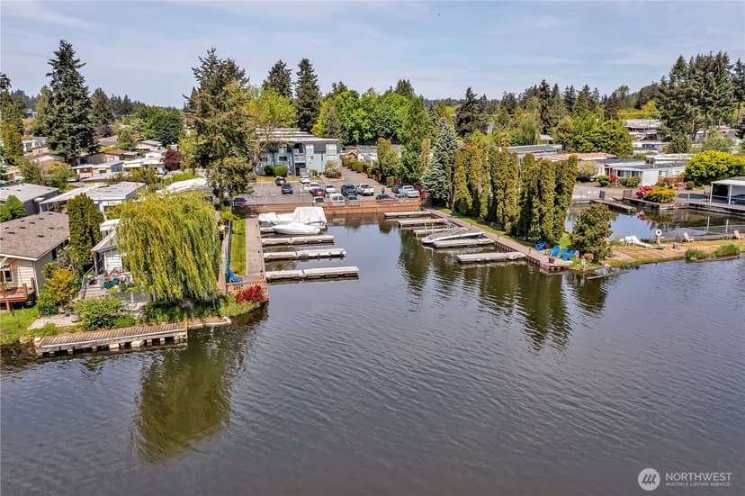 Property photo for 7217 NE 175th Street #211, Kenmore photo 22