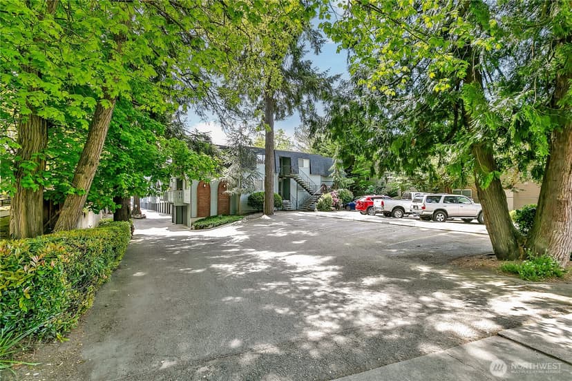 Property photo for 7217 NE 175th Street #211, Kenmore photo 3